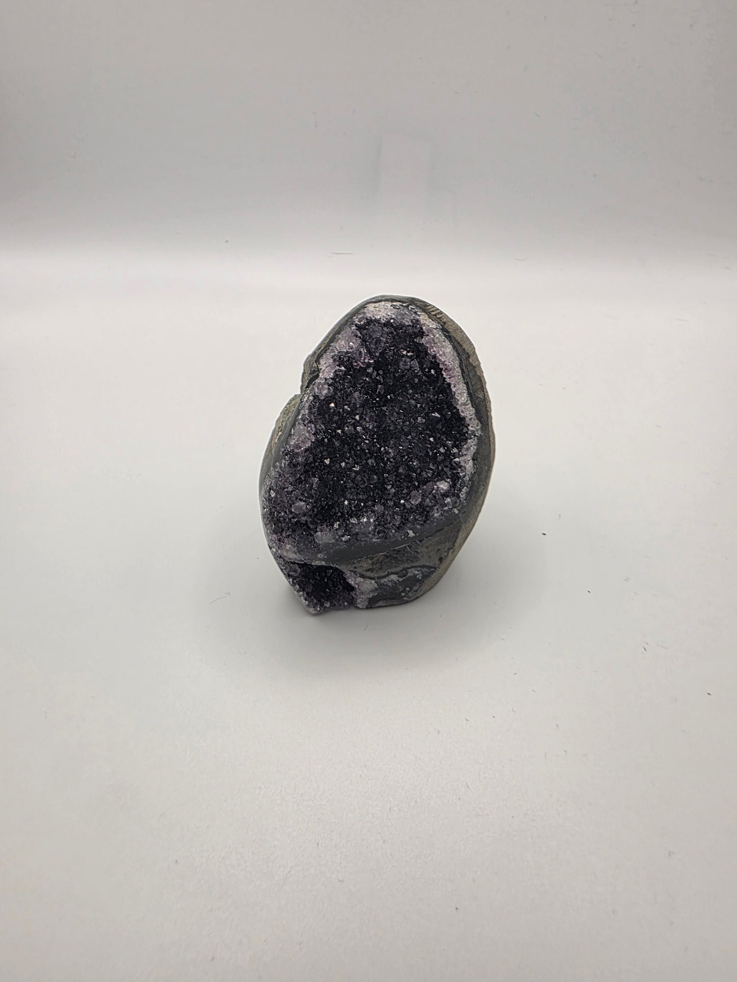 Rainbow Druzy Black Amethyst – 257g