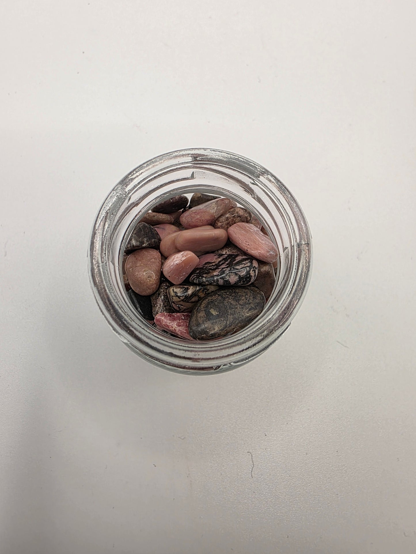 Rhodonite Crystal Chip Jar โ 115โ150g