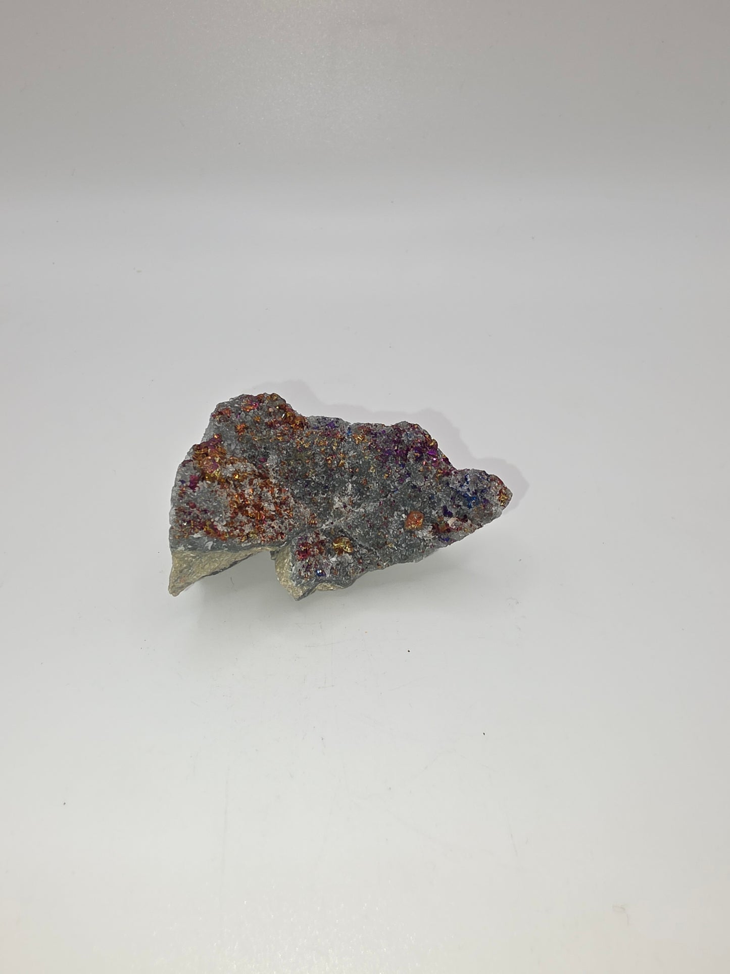 Raw Iridescent Chalcopyrite Specimen – Peacock Ore Sparkle (69g | 7cm)
