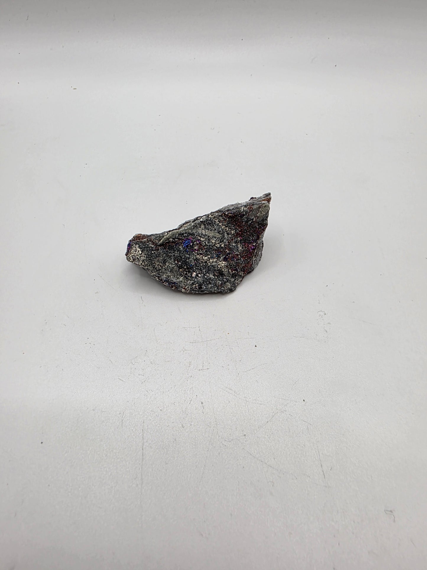 Raw Iridescent Chalcopyrite Specimen – Peacock Ore Sparkle (24g | 5cm)
