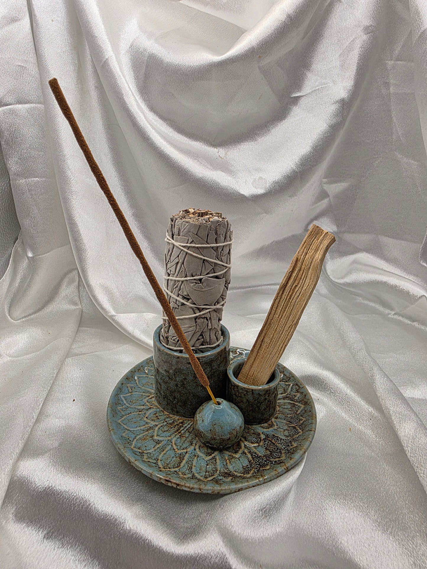 Multi-Use Incense Holder – Sage • Palo Santo • Incense Stick | 4 Colours