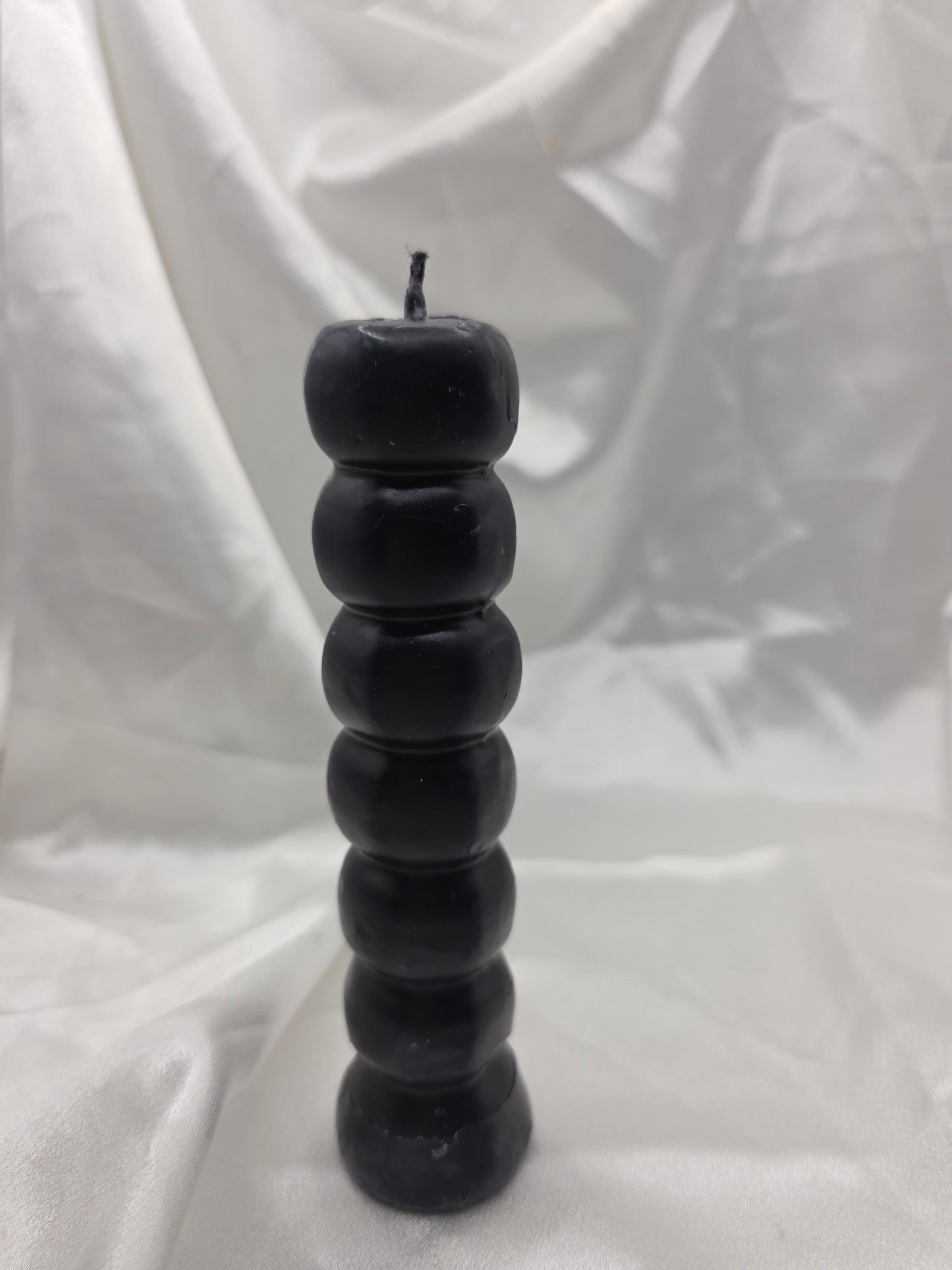 7-Knob Ritual Candle – Red or Black | 7-Day Spellwork • Protection • Passion