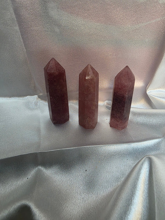 Strawberry Quartz Tower – Intuitively Chosen 9cm | Approx. 95–105g