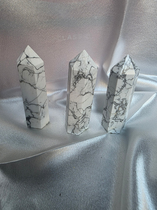 Howlite Tower – Intuitively Chosen 9cm | Approx. 105–110g