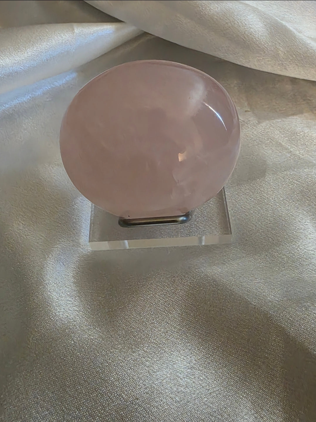 Acrylic & Wooden Base Crystal Stands with Metal Holders – Silver & Gold